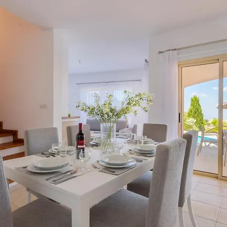 Resitour - Perneri Three Bedroom * Τάλα