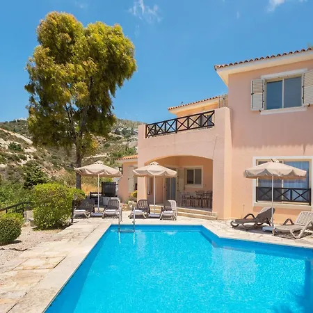 Resitour - Perneri Three Bedroom Βίλα
