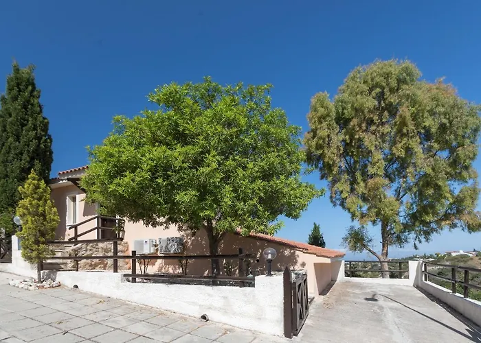 Vila Resitour - Perneri Three Bedroom Tala